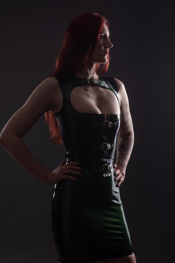 domina-black-valcyria_202571117