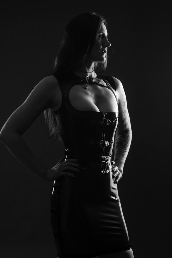 domina-black-valcyria_202571118 Domina Bochum